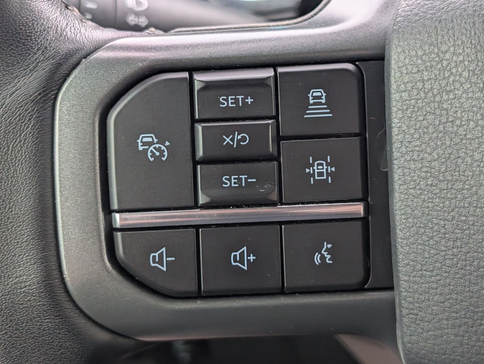 Used 2022 Ford F150 Lariat w/ Equipment Group 501A Mid AWD/4WD image 28