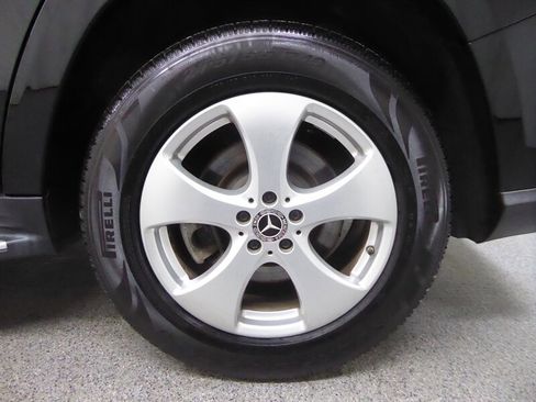 Used 2017 Mercedes-Benz GLS 450 4MATIC w/ Premium Package image 36