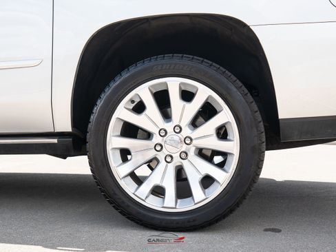 Used 2019 Cadillac Escalade ESV Premium Luxury AWD/4WD image 12