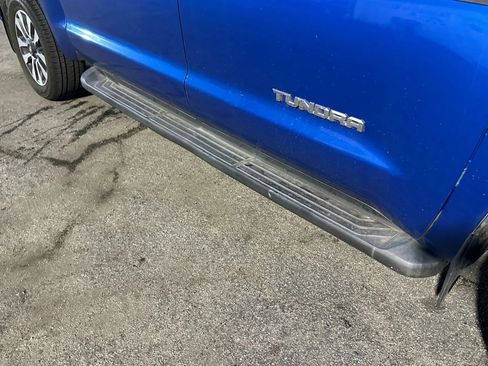 Used 2018 Toyota Tundra Limited image 27