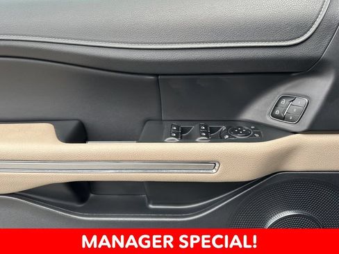 Used 2023 Ford Expedition Max Limited RWD image 10