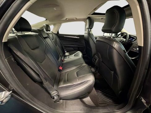 Used 2019 Ford Fusion Energi Titanium image 23