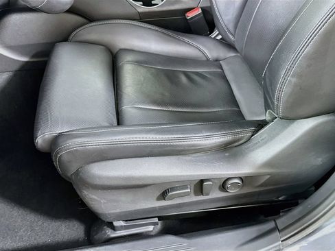 Used 2022 Subaru Outback Limited AWD/4WD image 23