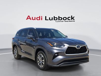 Used 2023 Toyota Highlander XLE