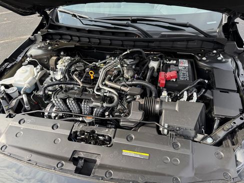 New 2025 Nissan Altima 2.5 SV w/ SV Premium Package image 16