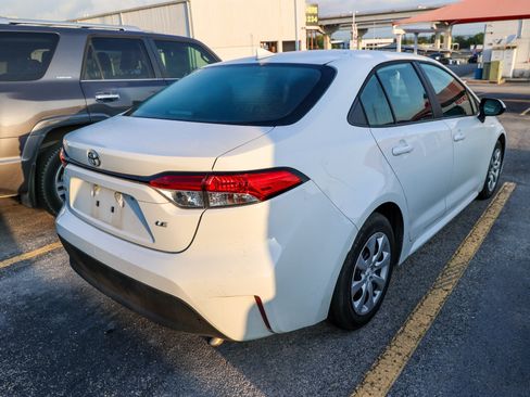 Certified 2024 Toyota Corolla LE FWD image 8