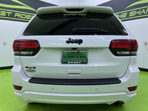 Used 2021 Jeep Grand Cherokee Laredo X AWD/4WD image 8