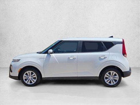 Used 2020 Kia Soul LX FWD image 9