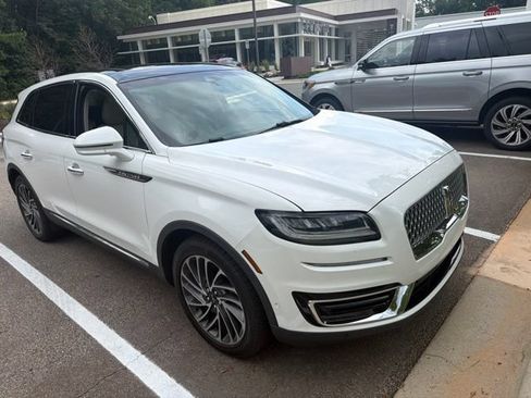 Used 2020 Lincoln Nautilus Reserve w/ Equipment Group 201A FWD image 1