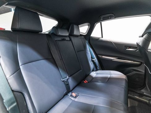 Certified 2024 Toyota Venza XLE AWD/4WD image 33