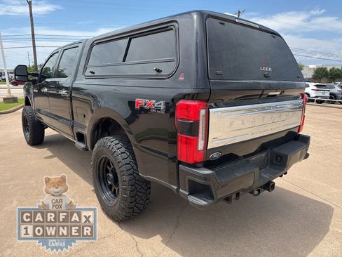 Used 2023 Ford F250 Platinum w/ FX4 Off-Road Package AWD/4WD image 5