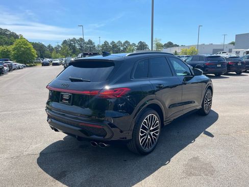 Used 2025 Audi SQ5 Prestige AWD/4WD image 5