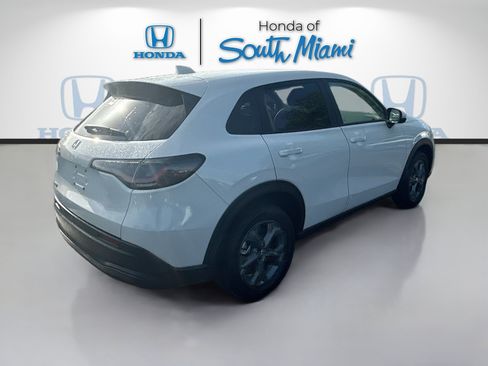 New 2027 Honda HR-V LX image 7