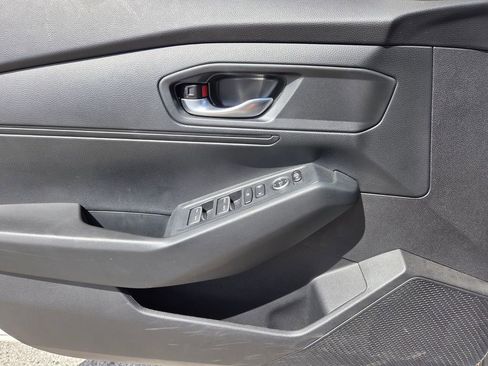 Used 2025 Honda Accord LX image 19