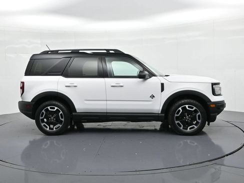Certified 2022 Ford Bronco Sport Outer Banks w/ Tech Package AWD/4WD image 5
