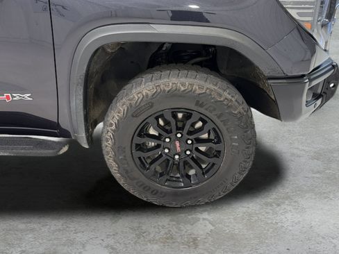 Used 2023 GMC Sierra 1500 AT4X AWD/4WD image 18