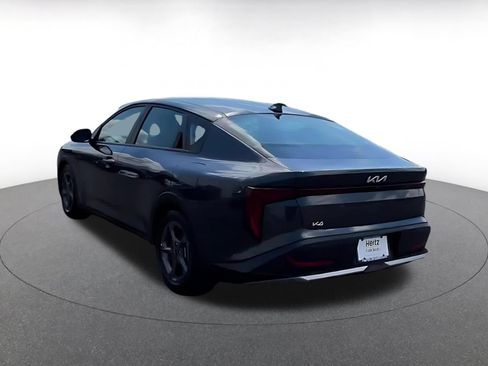 Used 2025 Kia K4 FWD image 11