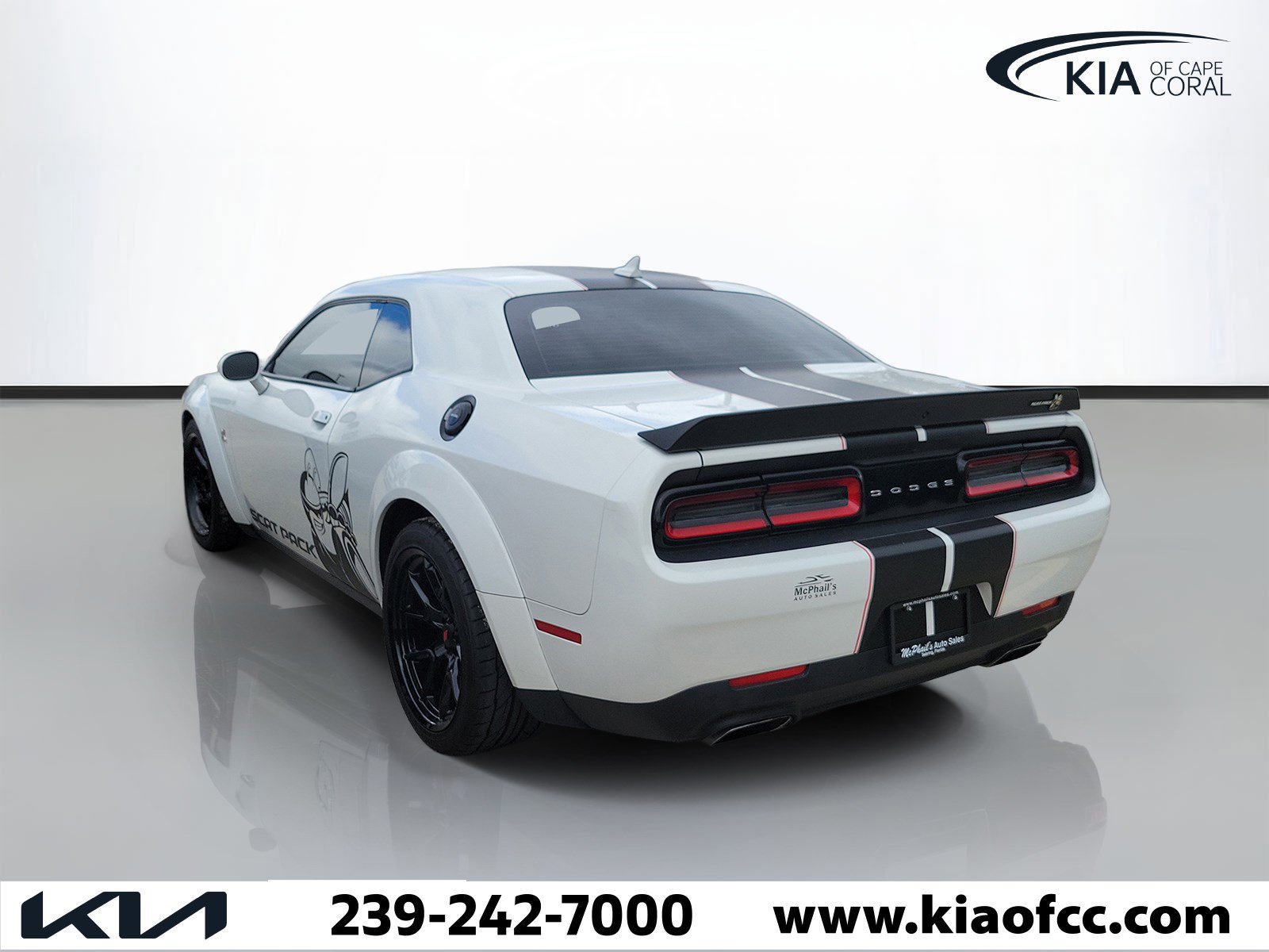 Used 2019 Dodge Challenger R/T Scat Pack RWD image 4