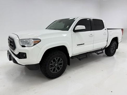 Used 2023 Toyota Tacoma SR5 image 5