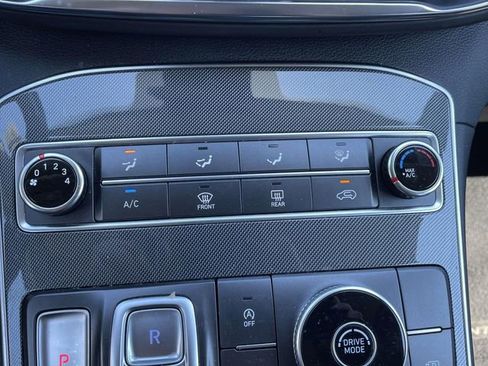 Used 2021 Volkswagen Atlas SE FWD image 57