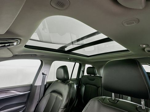 Used 2022 Jeep Grand Cherokee Limited 4xe image 26