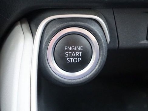 Used 2024 Toyota Grand Highlander XLE image 28