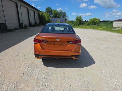 Used 2024 Nissan Sentra SR w/ Trunk Package FWD image 3