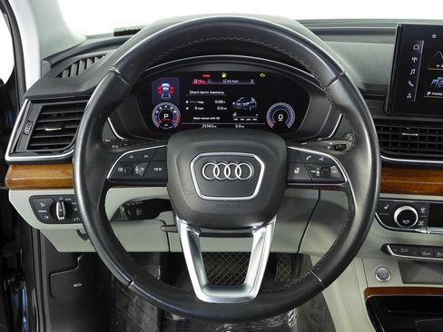 Used 2022 Audi Q5 2.0T Premium Plus w/ Premium Plus Package image 27