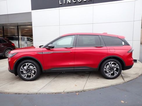 New 2026 Lincoln Nautilus Premier w/ Equipment Group 102A image 2