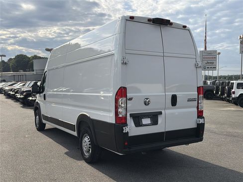 Used 2025 RAM ProMaster 3500 FWD image 7