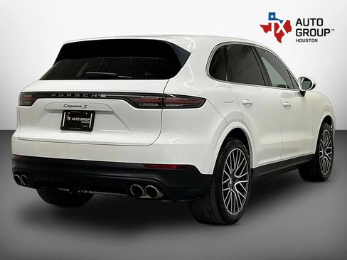 Used 2019 Porsche Cayenne S AWD/4WD image 5