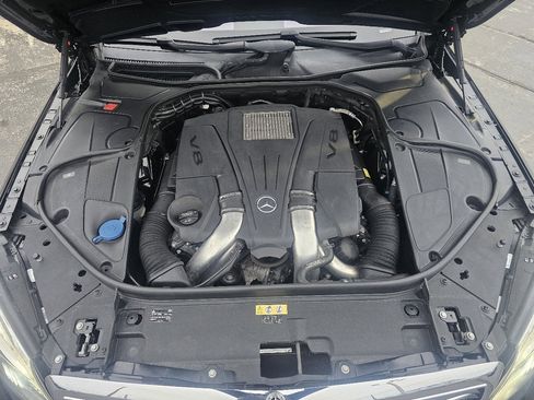 Used 2015 Mercedes-Benz S 550 4dr Sdn S 550 4MATIC w/ Sport Package image 11