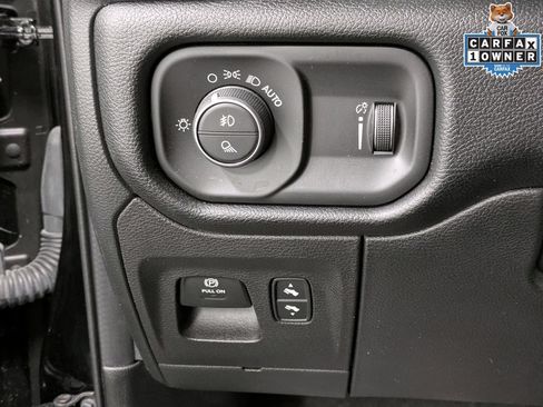 Used 2022 RAM 1500 Big Horn AWD/4WD image 22