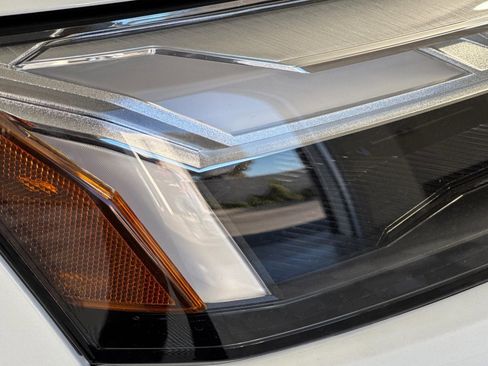 Used 2022 Audi A5 2.0T Premium Plus w/ Premium Plus image 11