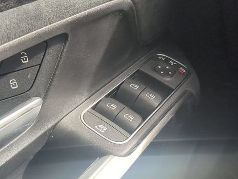 Certified 2024 Mercedes-Benz GLB 35 AMG 4MATIC image 22