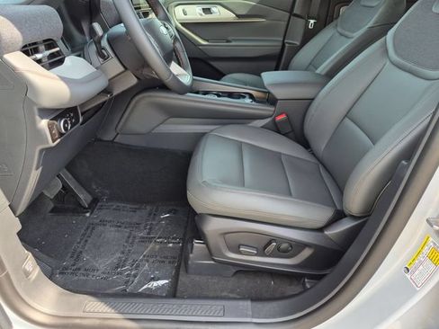 New 2026 Ford Explorer Active w/ Active Comfort Package AWD/4WD image 16