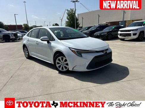 Used 2024 Toyota Corolla LE FWD image 1