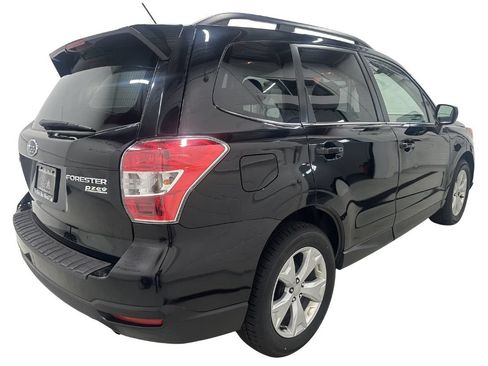 Used 2014 Subaru Forester 2.5i Limited AWD/4WD image 4