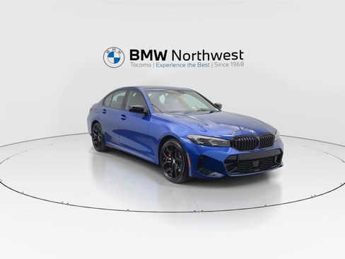 New 2026 BMW 330i xDrive Sedan w/ M Sport Package AWD/4WD image 6