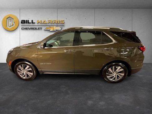 Used 2023 Chevrolet Equinox Premier image 12