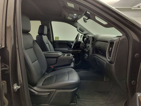 Used 2021 Chevrolet Silverado 1500 LT w/ Z71 Off-Road Package image 28