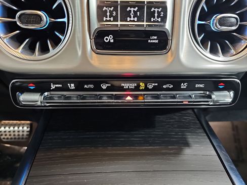 Used 2026 Mercedes-Benz G 550 image 22
