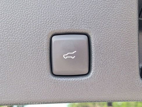 Used 2023 Ford Escape Active AWD/4WD image 13