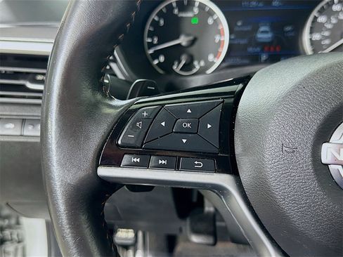Used 2024 Nissan Altima 2.5 SR image 22