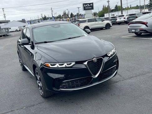 Used 2024 Alfa Romeo Tonale Ti AWD/4WD image 5