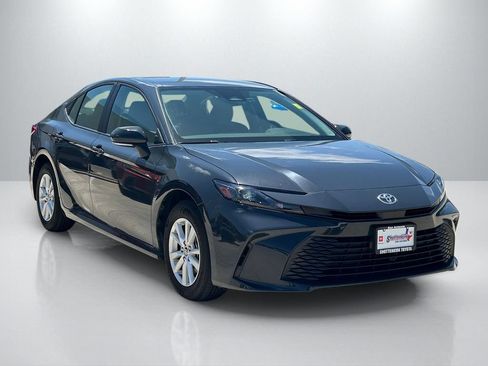 Used 2025 Toyota Camry LE w/ Convenience Package AWD/4WD image 3