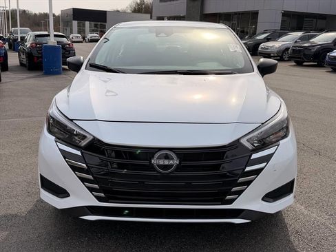 Used 2025 Nissan Versa S image 14