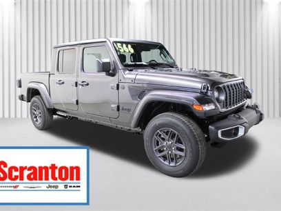 New 2026 Jeep Gladiator Sport