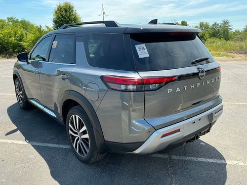 Used 2023 Nissan Pathfinder Platinum AWD/4WD image 29