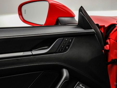 Used 2024 Porsche 911 Carrera GTS w/ Premium Package image 77